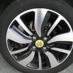 たいやの溝は7.5山 ひび割れもありません!!