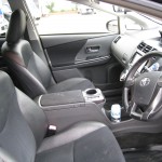 前席シート、ハンドルやや汚れあります