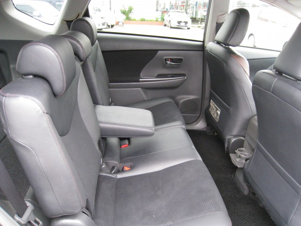 後席はとてもきれいです☆