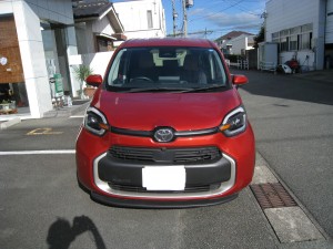 キレイなシエンタ入荷しました。