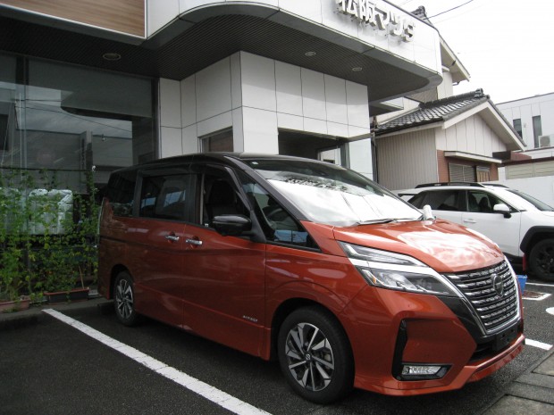 ブラックルーフのツートンカラー